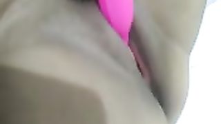 Sborro guardando mia moglie che gode così...