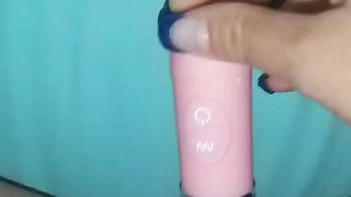 Il vibratore tutto dentro per godere...