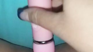 Il vibratore tutto dentro per godere...