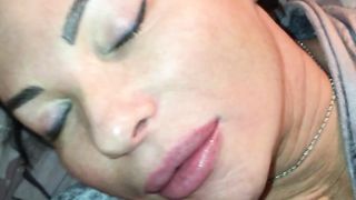 Mia moglie ingoia sperma a gogò