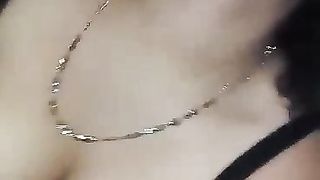 Formosa studentessa latina con un bel corpo