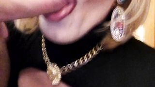 Alla signora BRUNI piace il palo...del boy del pizza Express