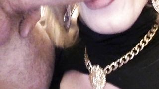 Alla signora BRUNI piace il palo...del boy del pizza Express