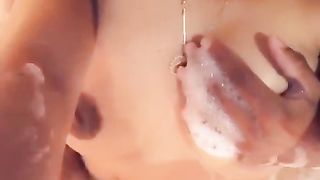 Famosa ballerina latina di perreo