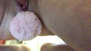 Relax con un plug in vagina