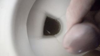 Pissing 4