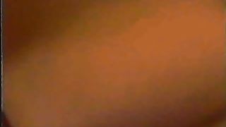 Pompino e scopata sotto la doccia