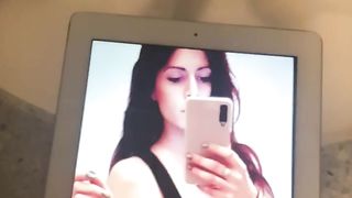 Tributo a troietta viziata