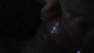 Anteprima del video: Fa colazione con la sborra calda