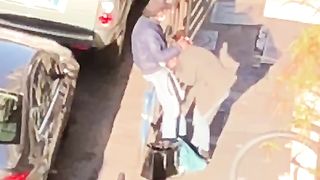 Pompino in strada con il covid-19