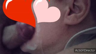 Mi sego e le sborro in faccia