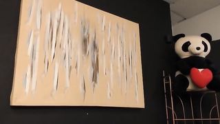 Cuckold umiliato e forzato a . . .