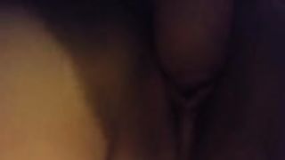 Seconda sborrata su figa e pancia di mia moglie