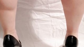 Esibizionista mostra il culone