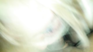 DEVE FARE LA STUPIDA TROIA