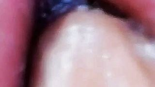 Un culo fantastico in eccitante movimento mi fa sborrare