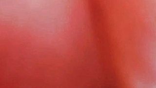 Un culo fantastico in eccitante movimento mi fa sborrare