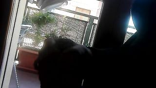 Davanti alla finestra