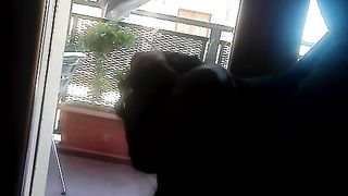 Davanti alla finestra