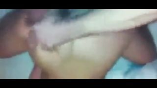 Inculata e sottomessa dal mio amico autoritario