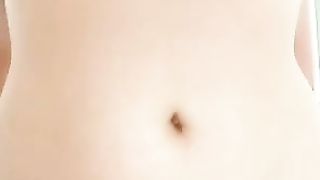 Lento ed eccitante spogliarello