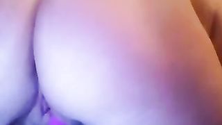 Tra un orgasmo e l'altro...