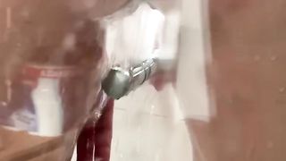 Come eccitarsi sotto la doccia...