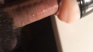 Anteprima del video: Niente fregna da scopare e riempire in quarantena