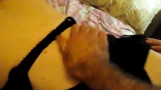 In fila per riempire la travona...