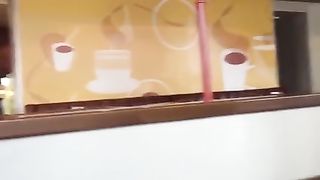 Lesbiche albanesi al bar