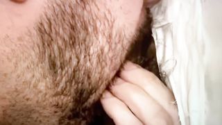 Succhio il cazzo a mio padre pt. 2