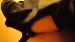 Alla trav piace immaginarsi col ciclo e andare cambiarsi il tampax nel bagno del bar...