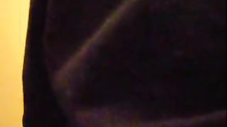 Alla trav piace immaginarsi col ciclo e andare cambiarsi il tampax nel bagno del bar...