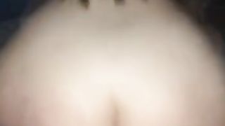 Bella ragazzina succhia e si fa scopare