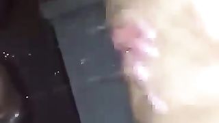 FACCIO LA TROIA E SQUIRTO