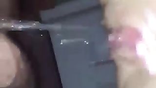 FACCIO LA TROIA E SQUIRTO