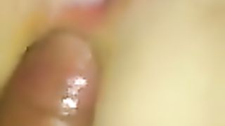 Inculata mentre usa il vibratore