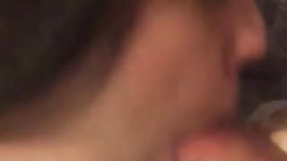 Mi succhia tutta la cappella