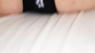 Scopata e sborrata da bull