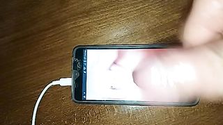 Amico mio,  sborra sulla mia ragazza!