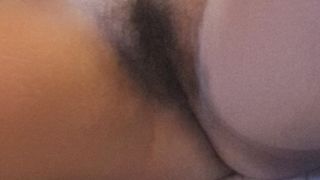 Anteprima del video: Moglie fica pelosa