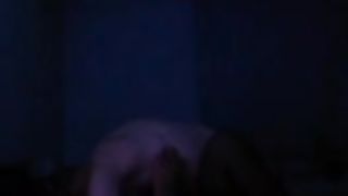 Troia scopata in stanza con luci disco