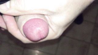 Sega e sborra in mano