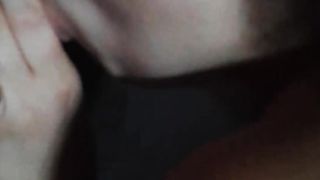 Moglie troia gran pompinara....