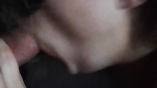 Moglie troia gran pompinara....