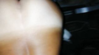 Mi scopo a pecora la mia troia matura in un parcheggio