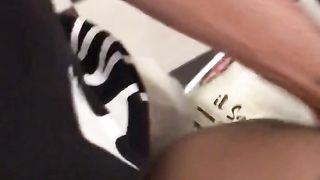 Scopata sulle scale del condominio