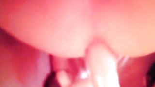 Me lo godo a lungo a culo aperto