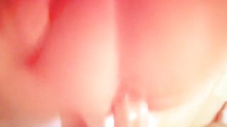 Me lo godo a lungo a culo aperto