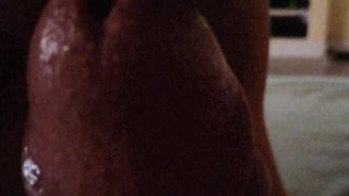 Schizzetta mi fa un bel pompino e io guardo il moto gp